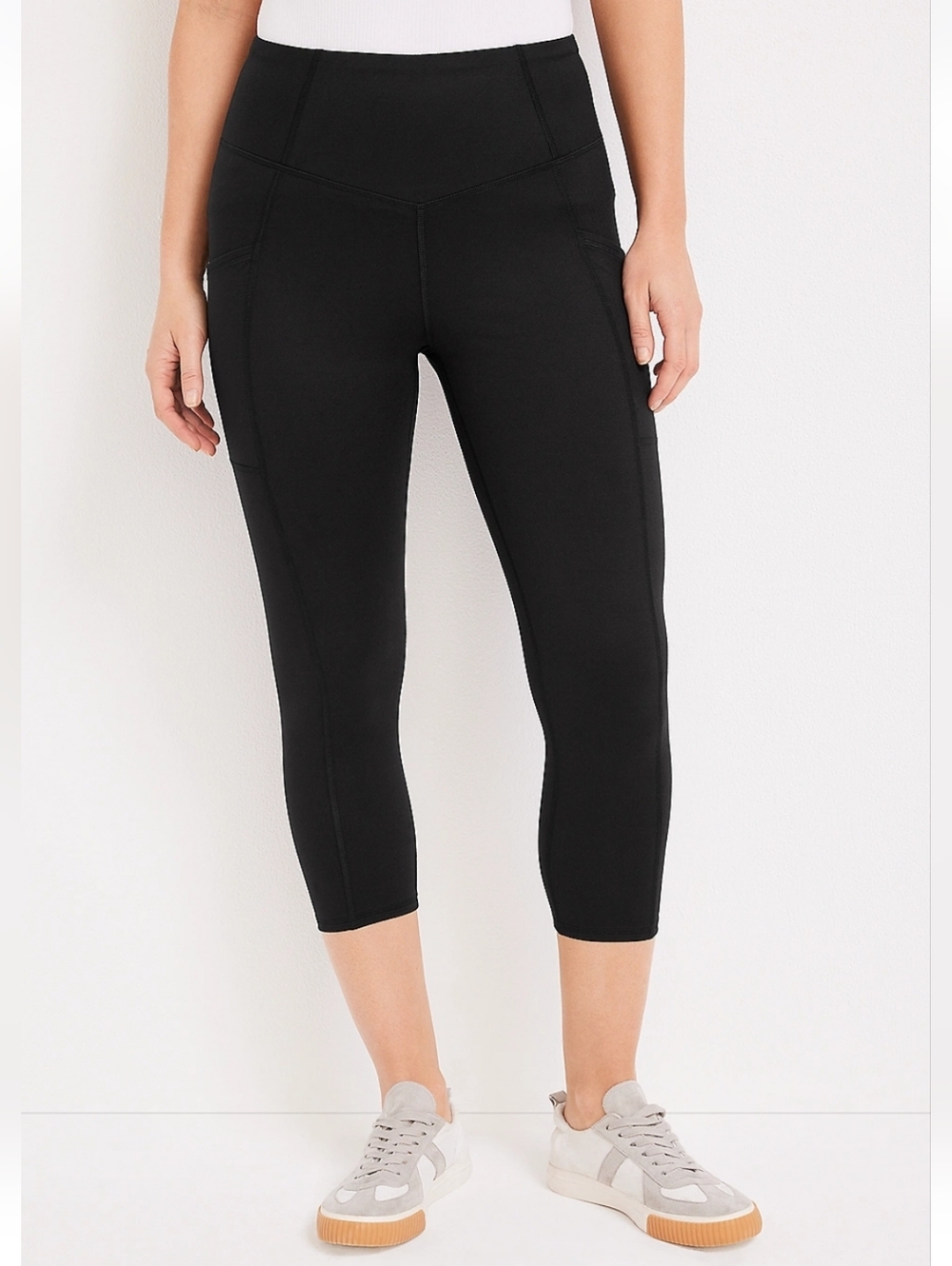 NWT Maurices Luxe Pocket Capri Leggings  Super High Waist Sz L Black